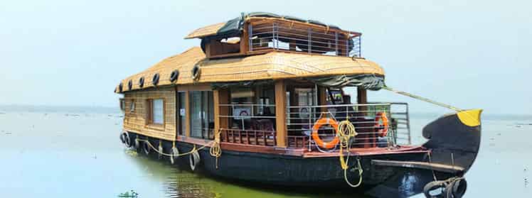 One Bedroom Deluxe Houseboats