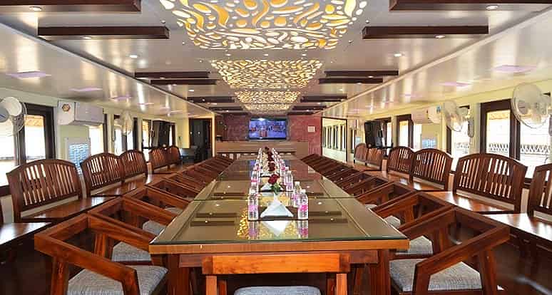 Kerala Conference Houseboat Packages